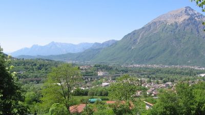 immagine della webcam nei dintorni di Pian del Cansiglio: webcam Pieve d'Alpago