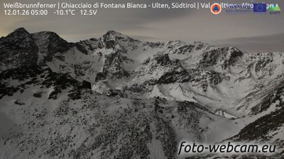 immagine della webcam nei dintorni di Senales: webcam Martello