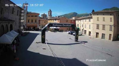 immagine della webcam nei dintorni di Gubbio: webcam Cantiano