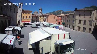 immagine della webcam nei dintorni di Fabriano: webcam Cantiano