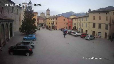 immagine della webcam nei dintorni di Fabriano: webcam Cantiano