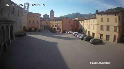 immagine della webcam nei dintorni di Monte Nerone: webcam Cantiano
