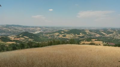 immagine della webcam nei dintorni di Langhirano: webcam Fornovo di Taro