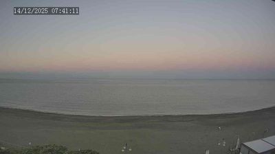 immagine della webcam nei dintorni di Follonica: webcam Marina Di Castagneto