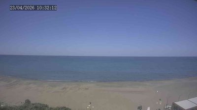 immagine della webcam nei dintorni di Cecina: webcam Marina Di Castagneto
