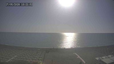 immagine della webcam nei dintorni di Follonica: webcam Marina Di Castagneto