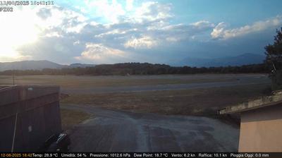 immagine della webcam nei dintorni di Teggiano: webcam Grumento Nova