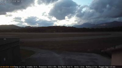 immagine della webcam nei dintorni di Lagonegro: webcam Grumento Nova