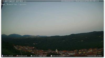 immagine della webcam nei dintorni di Campo Tenese: webcam San Severino Lucano