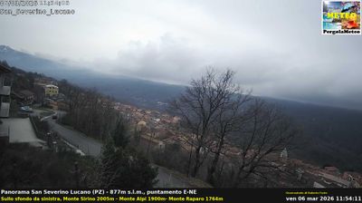 immagine della webcam nei dintorni di Morano Calabro: webcam San Severino Lucano