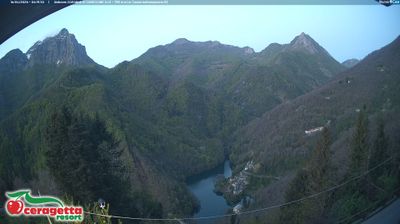 immagine della webcam nei dintorni di Lido Di Camaiore: webcam Careggine