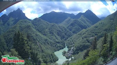immagine della webcam nei dintorni di Marina Di Massa: webcam Careggine