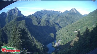 immagine della webcam nei dintorni di Marina Di Pietrasanta: webcam Careggine