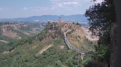immagine della webcam nei dintorni di San Martino al Cimino: webcam Lubriano