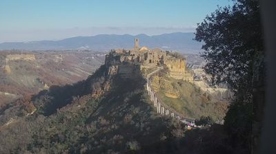 immagine della webcam nei dintorni di Soriano nel Cimino: webcam Lubriano