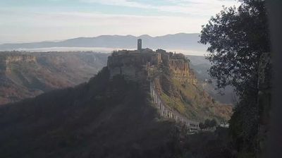 immagine della webcam nei dintorni di Soriano nel Cimino: webcam Lubriano