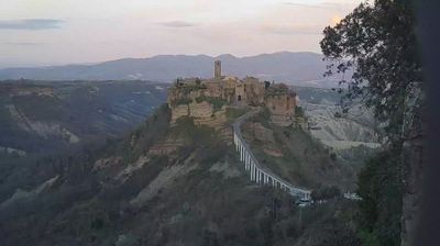 immagine della webcam nei dintorni di Marta: webcam Lubriano