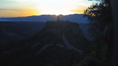 immagine della webcam nei dintorni di Capodimonte: webcam Lubriano