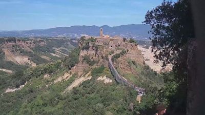 immagine della webcam nei dintorni di Soriano nel Cimino: webcam Lubriano