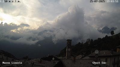 immagine della webcam nei dintorni di Chiesa in Valmalenco: webcam Valbondione