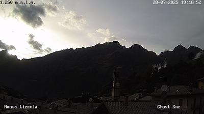 immagine della webcam nei dintorni di Lanzada: webcam Valbondione