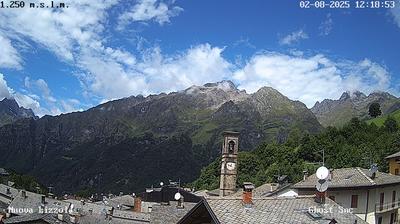 immagine della webcam nei dintorni di Spiazzi di Gromo: webcam Lizzola