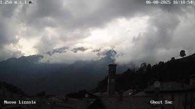 immagine della webcam nei dintorni di Rifugio Calvi Laghi Gemelli: webcam Lizzola