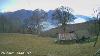 immagine della webcam nei dintorni di San Fedele Intelvi: webcam Sant'Abbondio