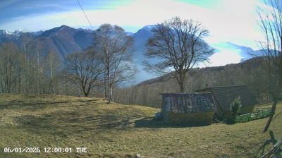 immagine della webcam nei dintorni di Pianello del Lario: webcam Sant'Abbondio