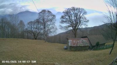 immagine della webcam nei dintorni di Dervio: webcam Sant'Abbondio