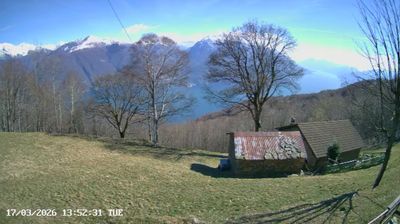 immagine della webcam nei dintorni di Domaso: webcam Sant'Abbondio
