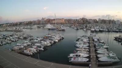 immagine della webcam nei dintorni di Lavinio: webcam Nettuno