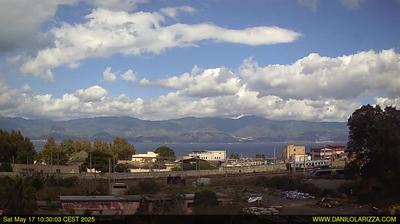 immagine della webcam nei dintorni di Castanea delle Furie: webcam Reggio Calabria
