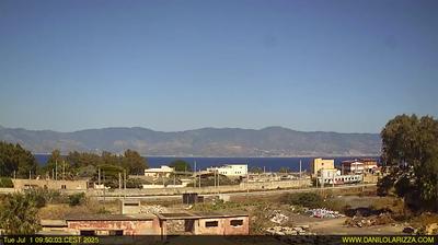 immagine della webcam nei dintorni di Reggio Calabria: webcam Reggio Aeroporto dello Stretto