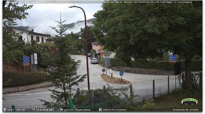 immagine della webcam nei dintorni di Onna: webcam Montereale