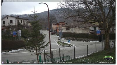 immagine della webcam nei dintorni di Poggio Bustone: webcam Montereale