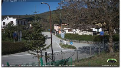 immagine della webcam nei dintorni di Prati di Tivo: webcam Montereale