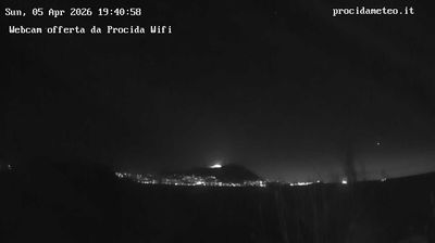 immagine della webcam nei dintorni di Ischitella Lido: webcam Isola di Procida