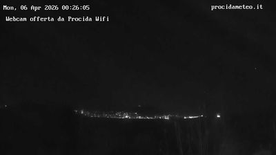 immagine della webcam nei dintorni di Ischitella Lido: webcam Isola di Procida