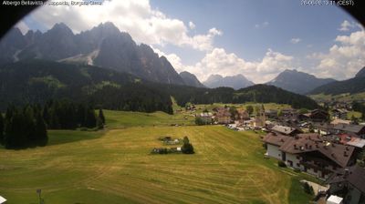 immagine della webcam nei dintorni di Monte Zoncolan: webcam Cima Sappada