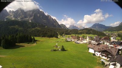 immagine della webcam nei dintorni di Lorenzago di Cadore: webcam Cima Sappada
