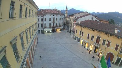 immagine della webcam nei dintorni di Velo d'Astico: webcam Valdagno