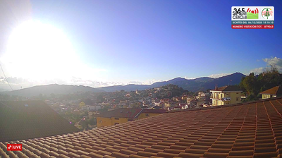 immagine della webcam nei dintorni di Soveria Mannelli: webcam Simeri Crichi