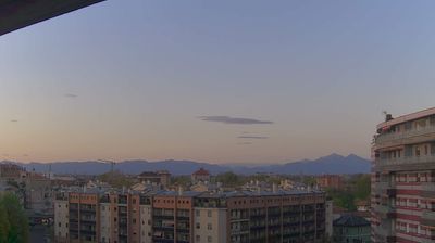 immagine della webcam nei dintorni di Lentate sul Seveso: webcam Milano Bruzzano