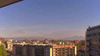 immagine della webcam nei dintorni di Lentate sul Seveso: webcam Milano Bruzzano