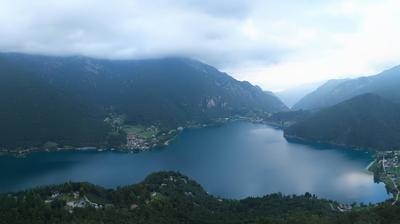immagine della webcam nei dintorni di Tignale: webcam Molina di Ledro
