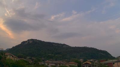 immagine della webcam nei dintorni di Brezzo di Bedero: webcam Sangiano