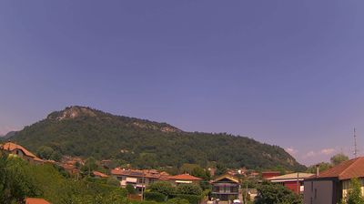 immagine della webcam nei dintorni di Brezzo di Bedero: webcam Sangiano