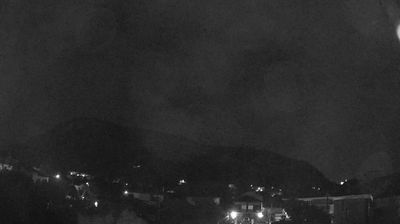 immagine della webcam nei dintorni di Brezzo di Bedero: webcam Sangiano