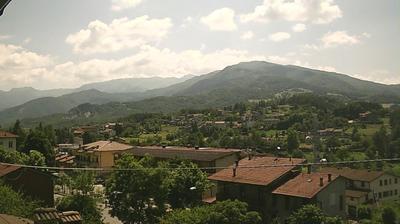 immagine della webcam nei dintorni di Schia Monte Caio: webcam Busana